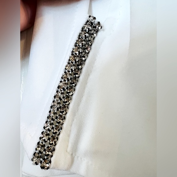 CACHÉ Crystal Embellished Cold-Shoulder dress. Size L - Picture 10 of 12